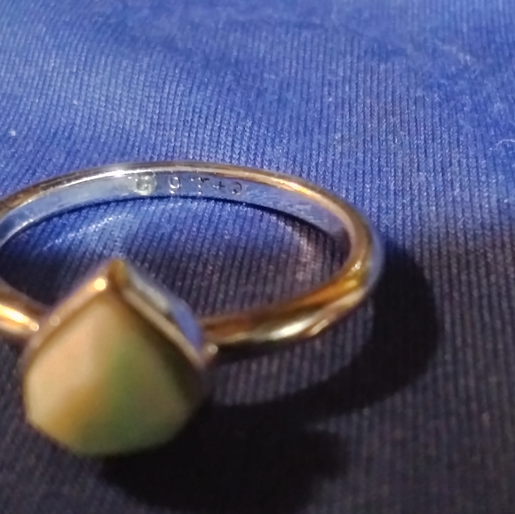 Silver ring - Picture 1 of 4